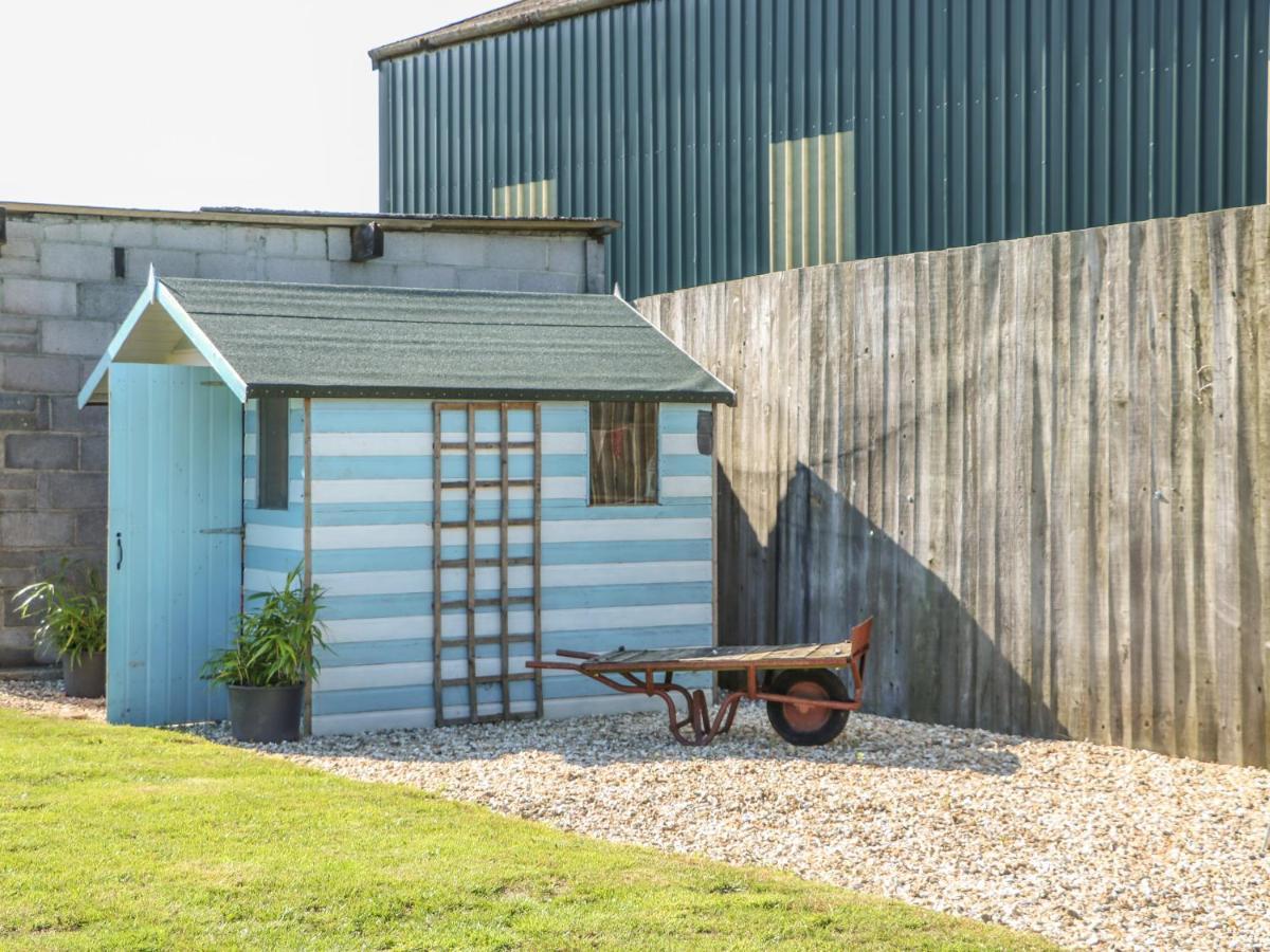 Вилла The Milk Shed Plymtree Экстерьер фото